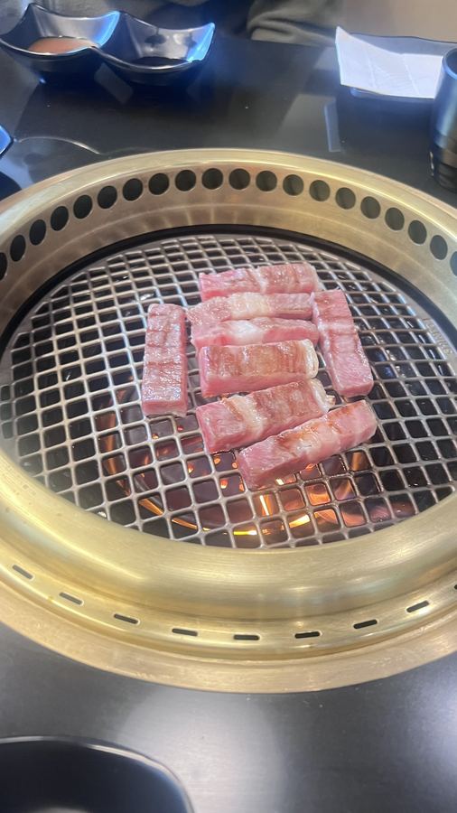 Prime cuts on the tableside grill