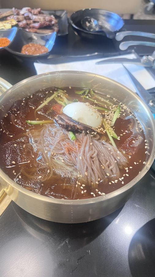 Naengmyeon, Korean cold noodles